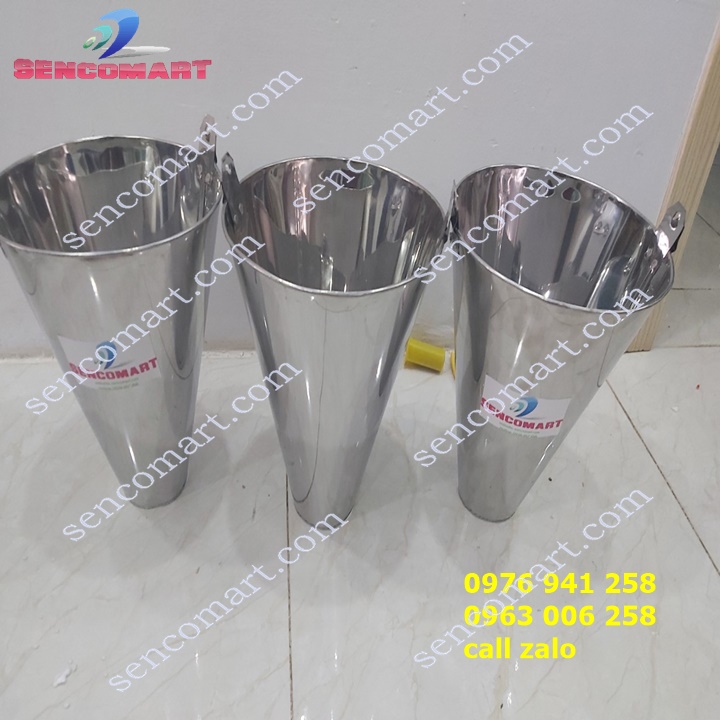 Giảm giá !Phễu cắt tiết gà vịt Inox 100% không han gỉ