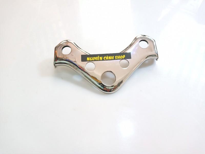 bàn thờ xe 67 bắt xi nhan xe 67