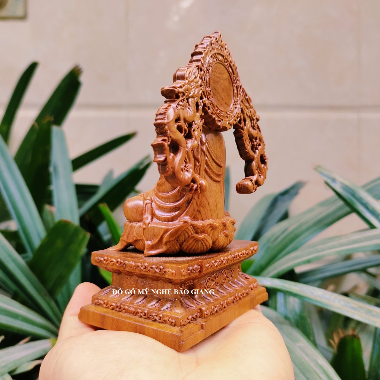 Tượng phật a di đà gỗ bách xanh