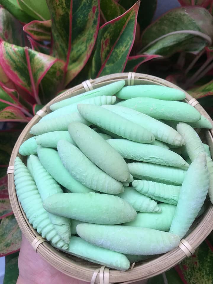 Bánh con sùng dứa siêu ngon - 100g