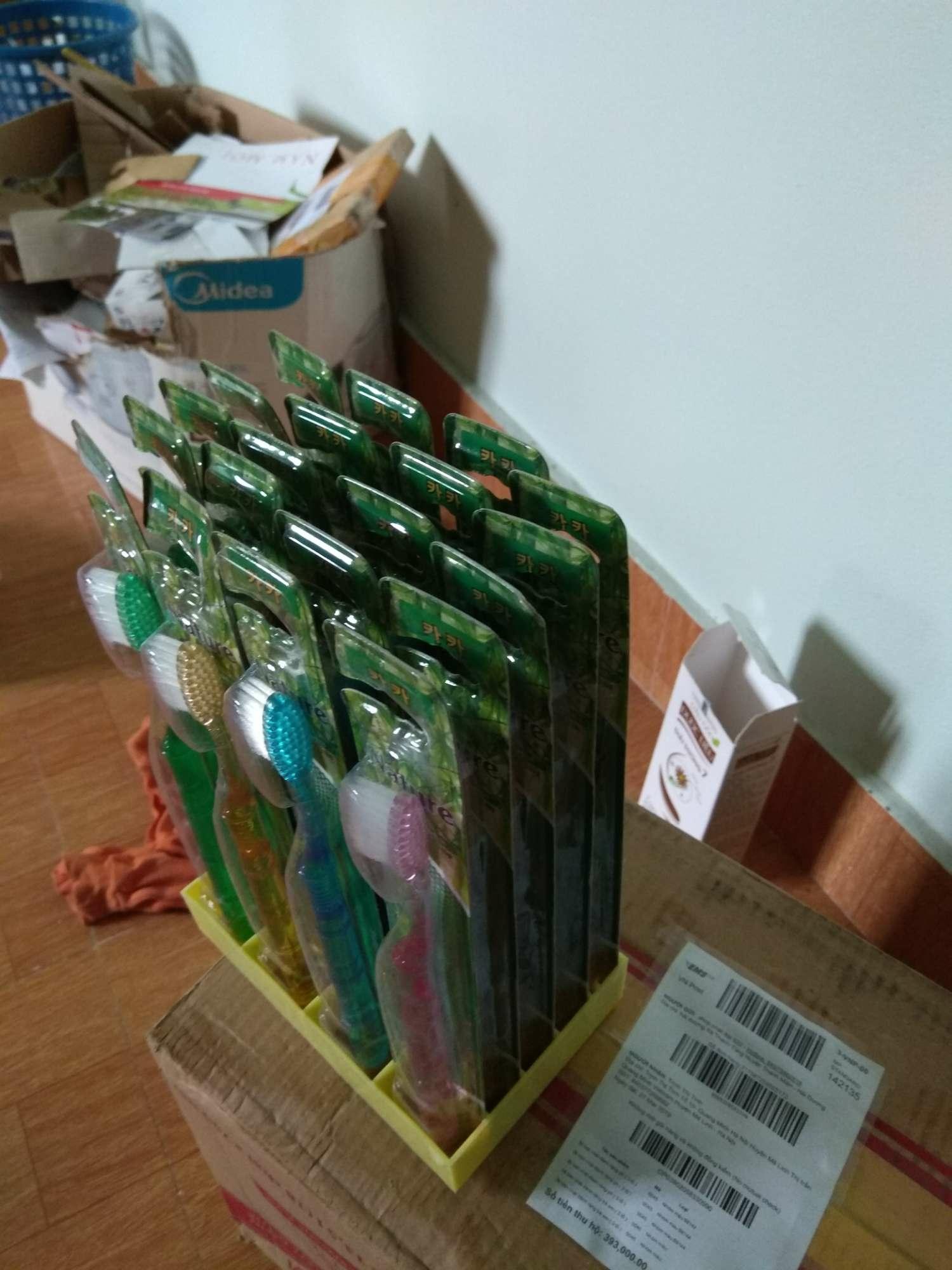 20 bàn chải Hàn Quốc đẹp ( 1 hộp)