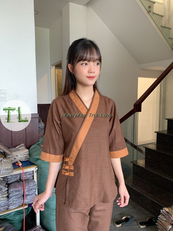 [HCM]Quần áo đi chùa - Xéo 3 Nút linen