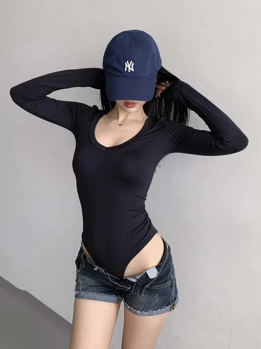 Bodysuit Cổ Tim Tay Dài Nhún Eo - Tharo Clothing [AO00169]