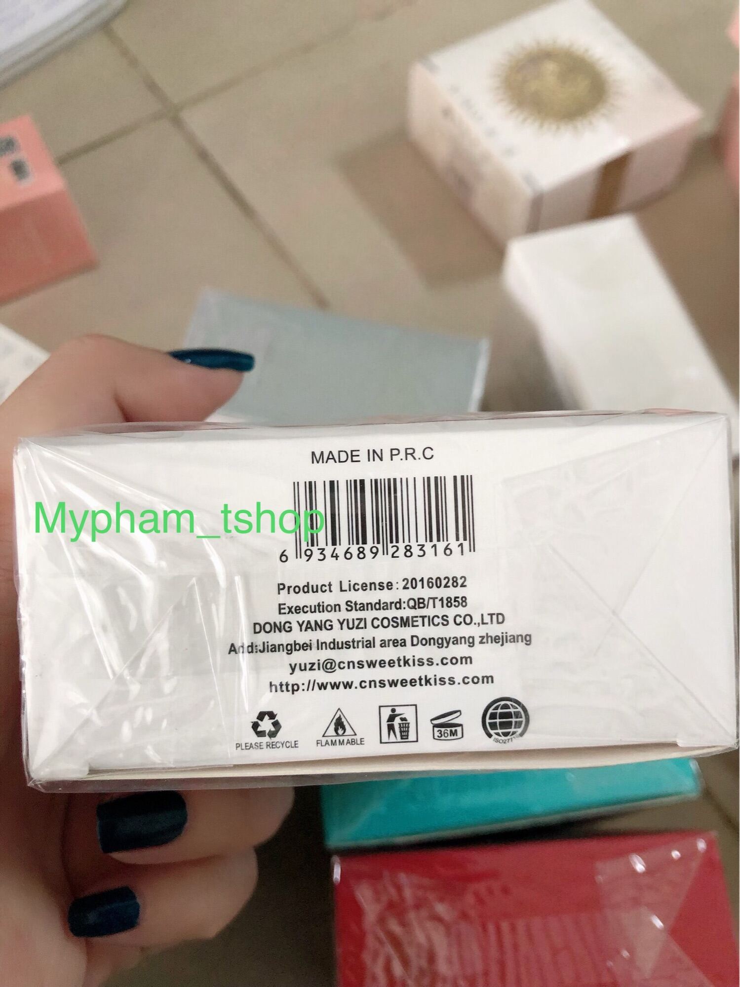 Nước Hoa Dubai Sweet Kiss Perfume 30ml - chuyensithienduc