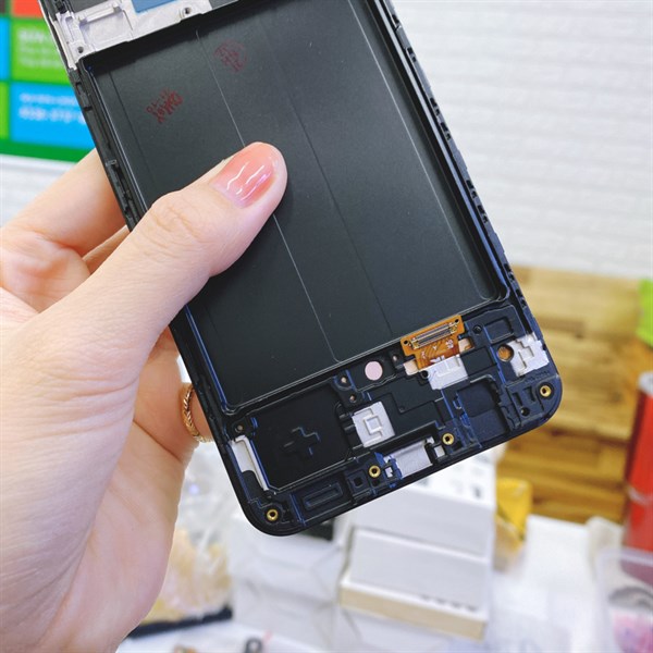 Màn hình Samsung A50 Oled nguyên khung