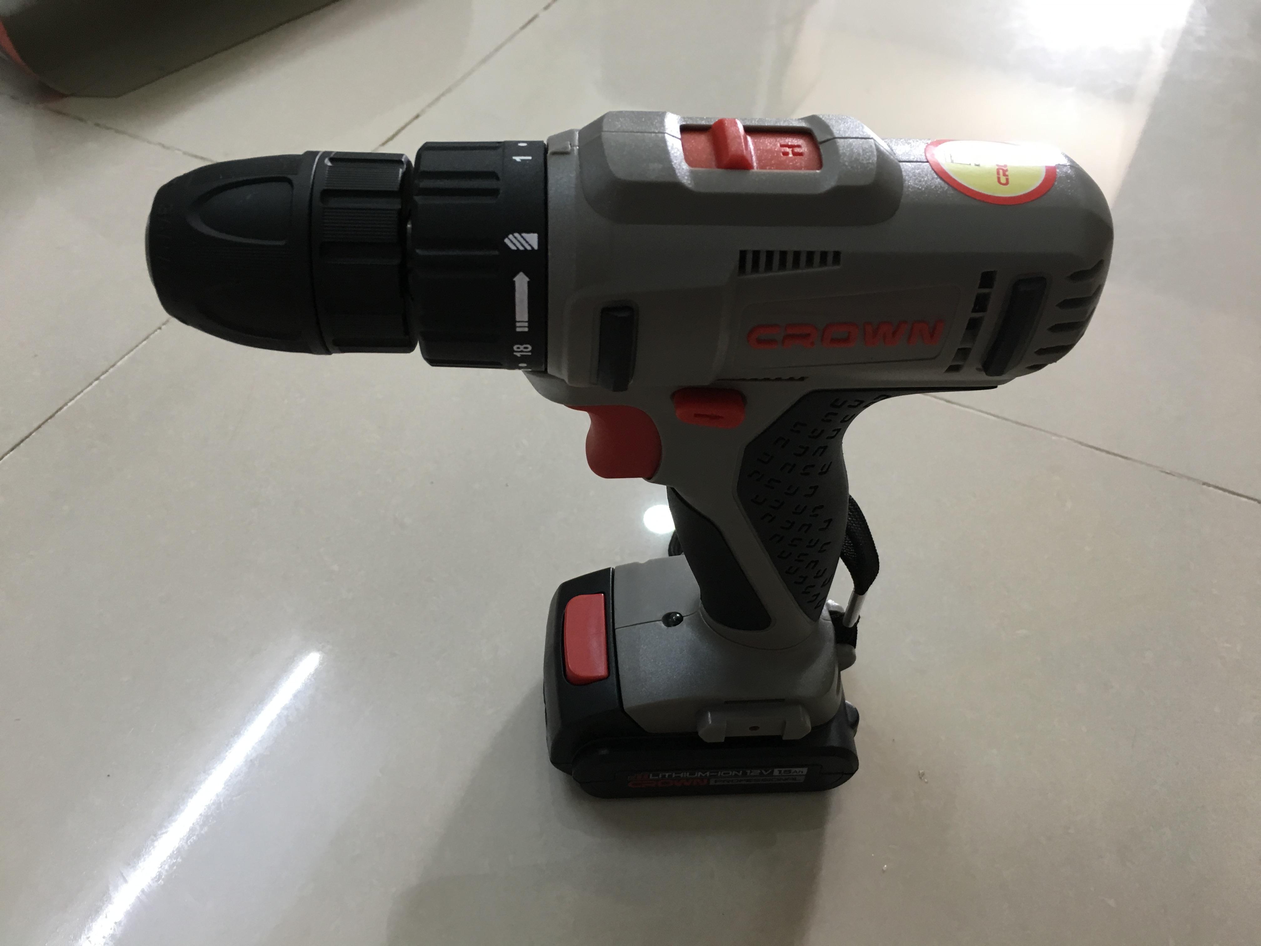 Máy khoan Pin Crown CT21052LH -1.5 BMC