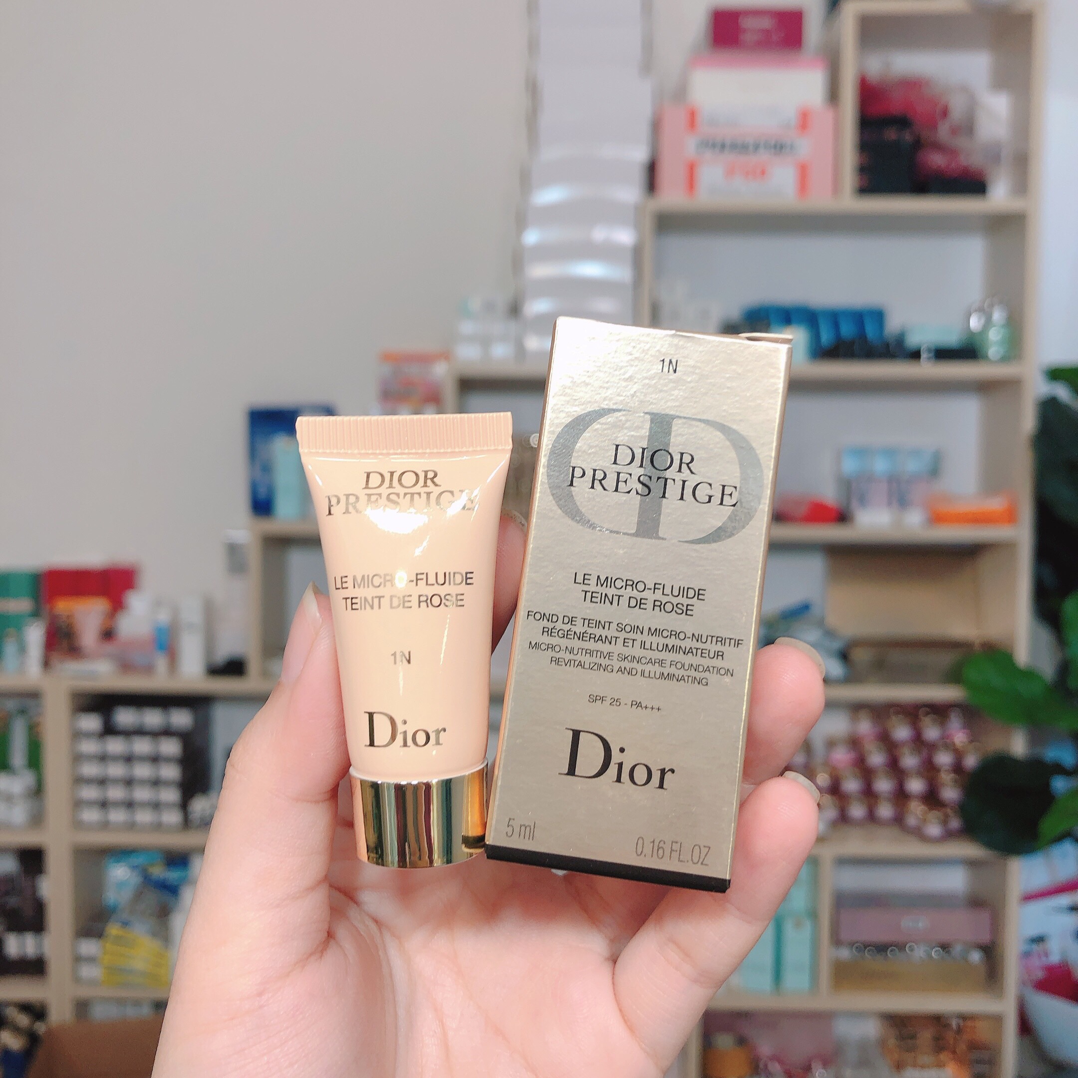 Kem Nền Dưỡng Da Cao Cấp Dior Prestige(tone 1N)