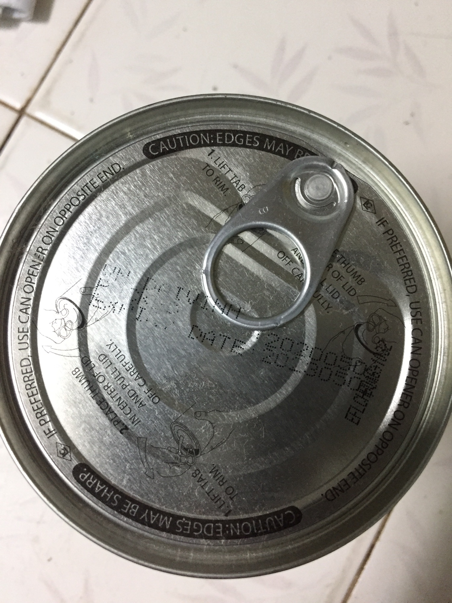 TRÁI VẢI LON THÁI LAN 565 gr