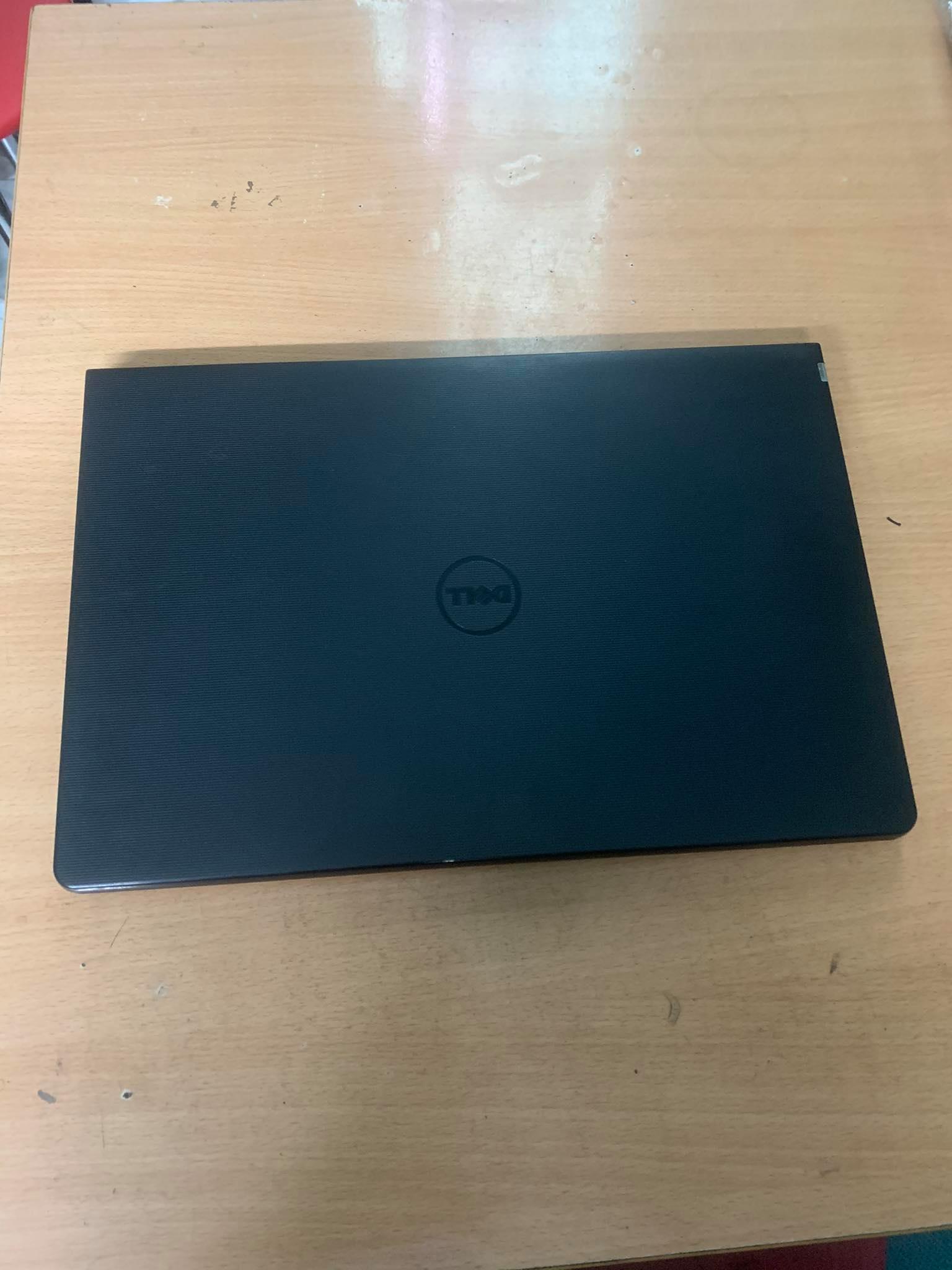 BÁO GIÁ Laptop Dell 2 Màn Hình | Shopee Lazada Sendo Tiki mới nhất 28 Laptop văn phòng ,giải trí Dell vostro 3558 core i3-4005U Ram 4gb HDD 500gb màn hình 15,6inh fui phím . Có bảo hành tặng phụ kiện