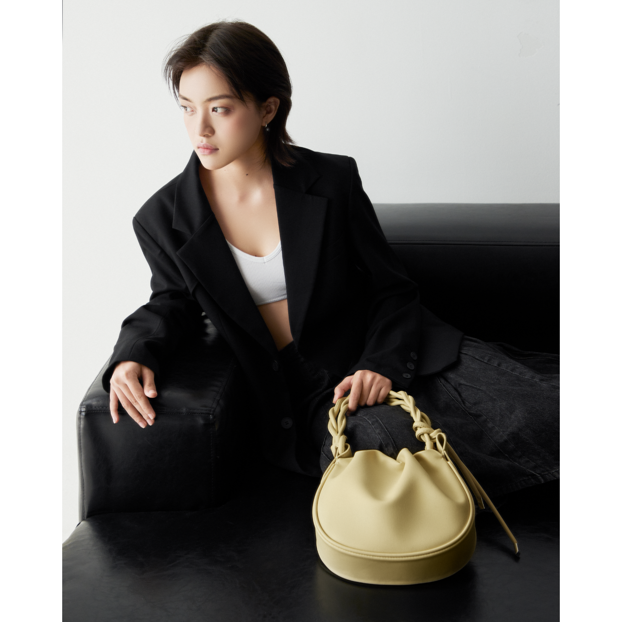 Ther Gab Shoe Bag (Beige)