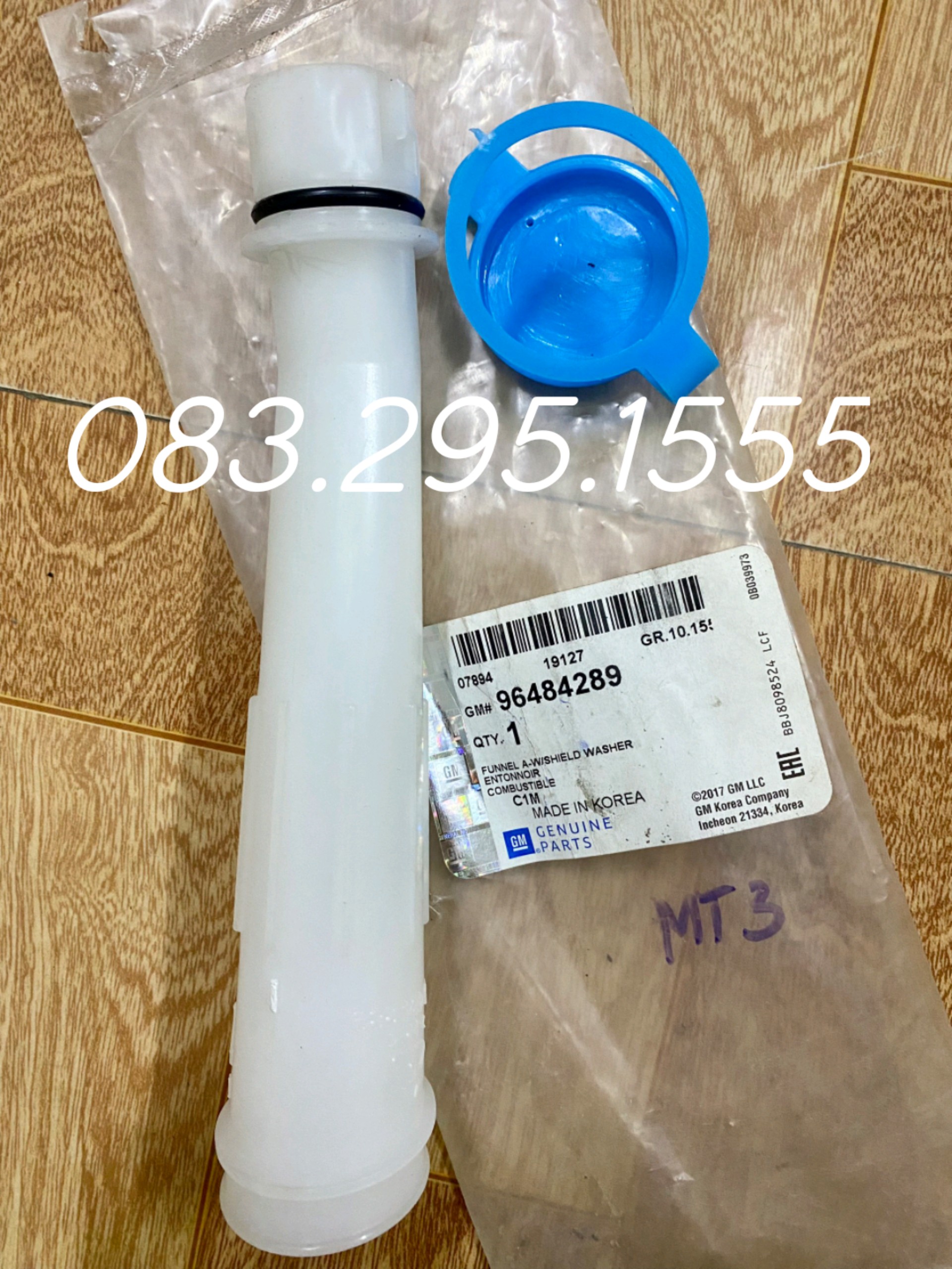 Cổ bình nước rửa kính Matiz 3 , spark m200