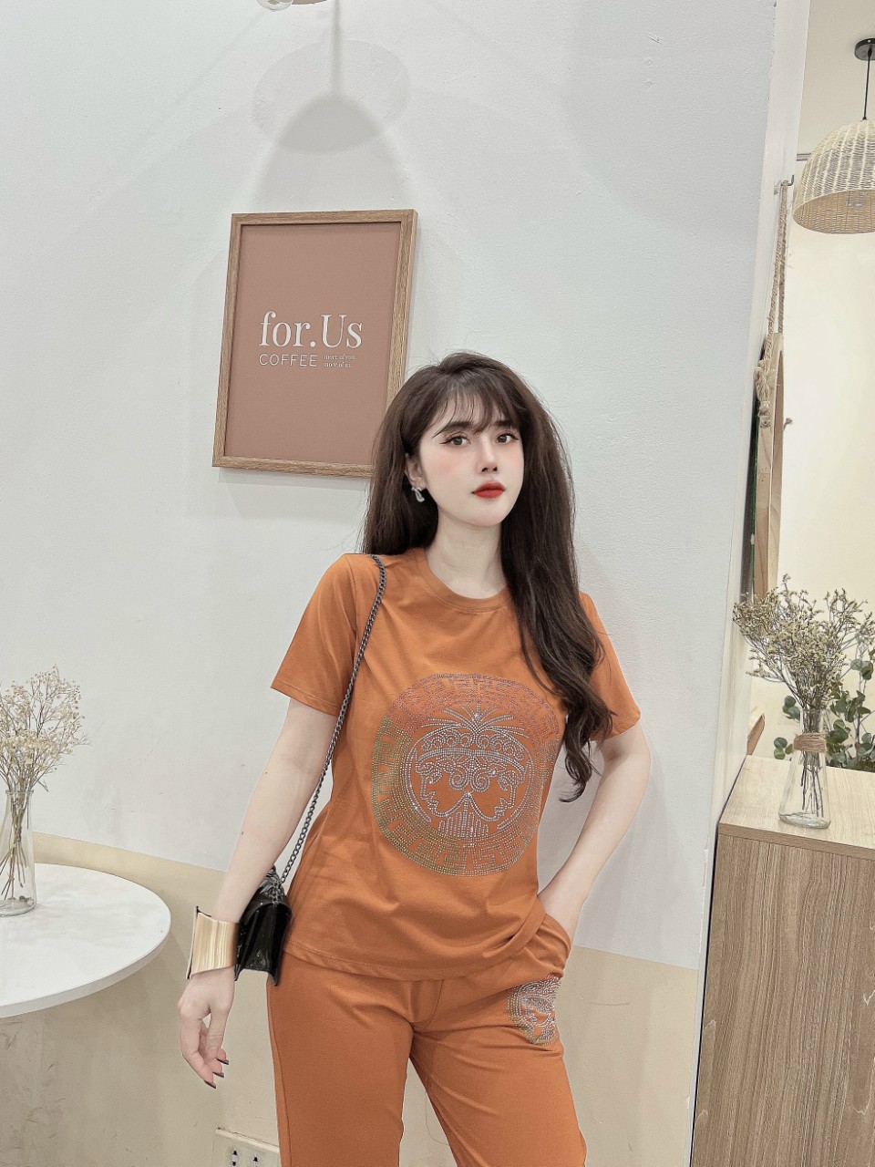 Đồ bộ thun cotton đính đá họa tiết (3 màu: đen, đỏ, cam)