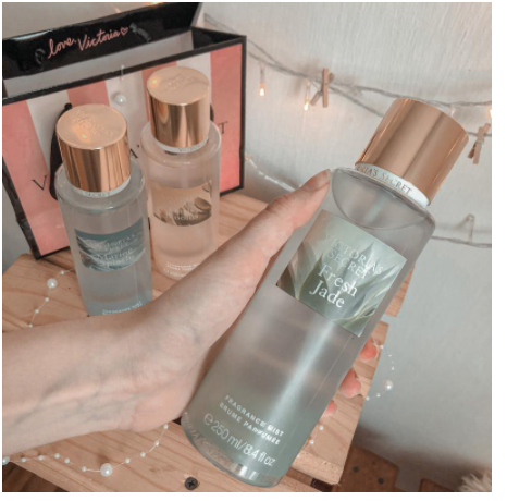 Xịt thơm body toàn thân Vic mist 250ml Candy, Sugar, Cake, Fruit