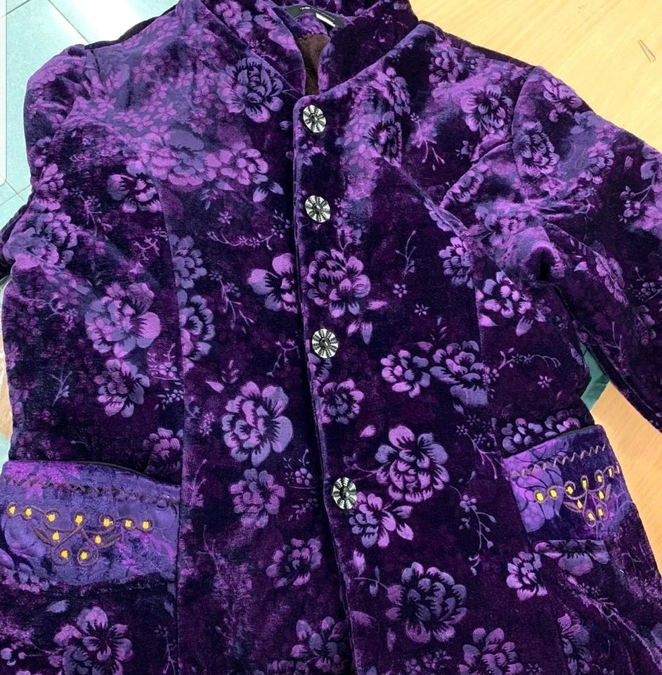 Áo nhung cho bà