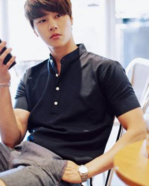 Áo Sơ mi Tay lửng cổ trụ Unisex