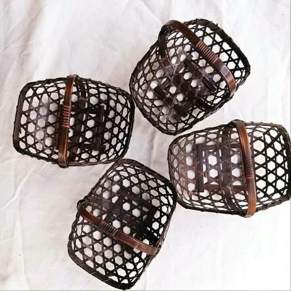 Giỏ tre mây tre đan màu đen giá rẻ