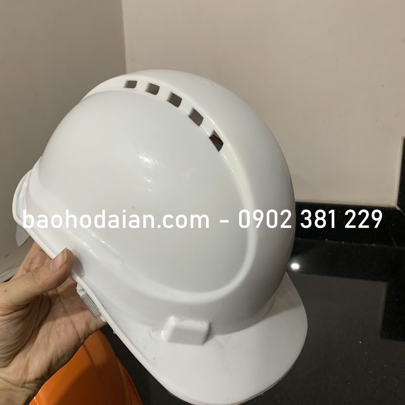 Nón bảo hộ thông hơi khóa vặn N011