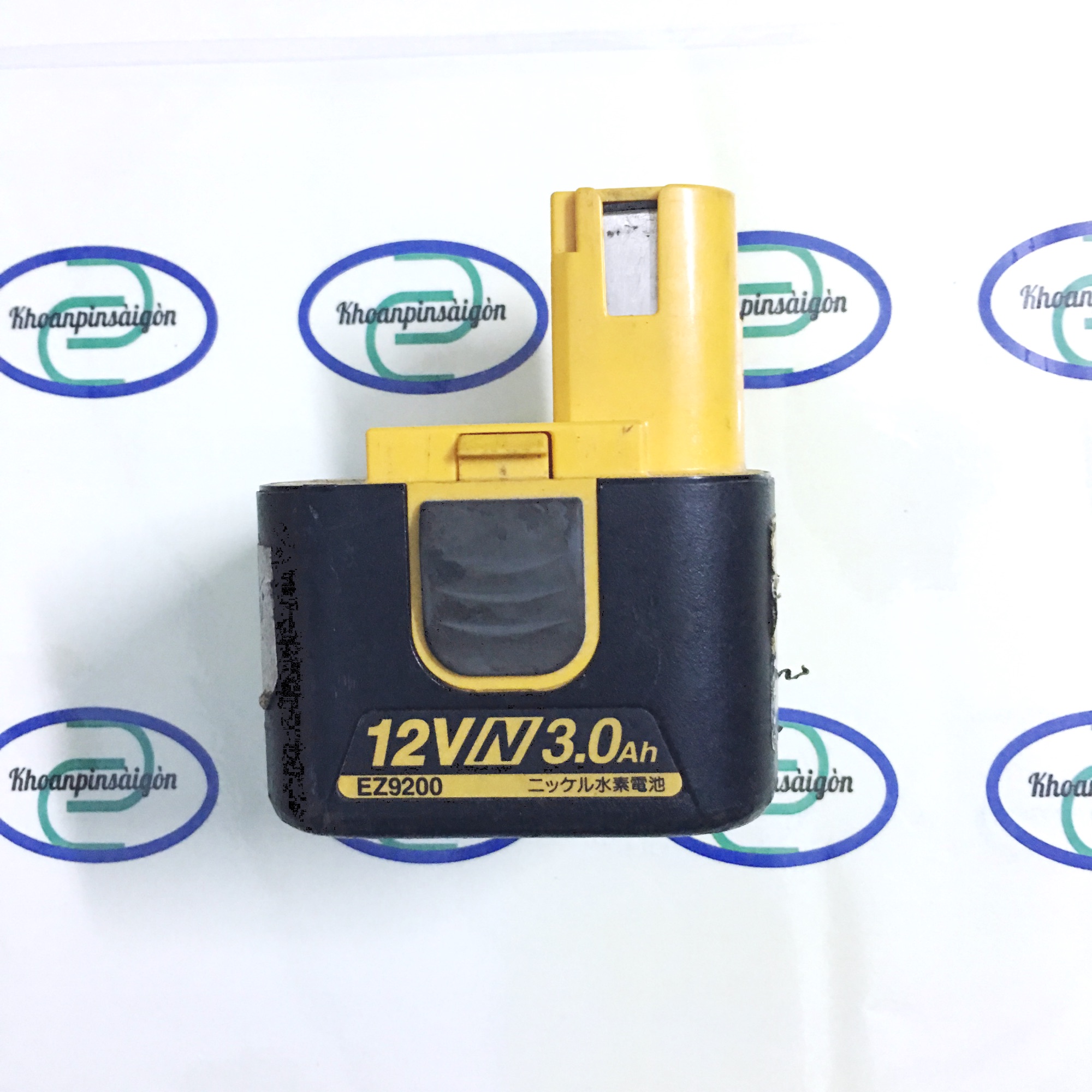 Pin máy khoan và bắn vít national/ panasonic 12v DC 4,8Ah, đế chọt( vỏ cũ)