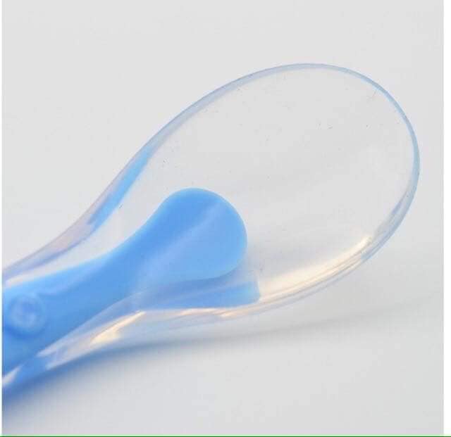 Thìa/Muỗng Ăn Dặm Silicon Cán Dài Siêu Mềm Dẻo Cho Bé.
