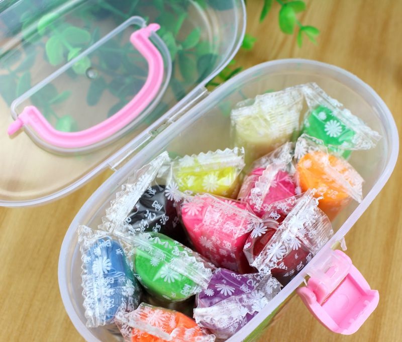 [HCM]Hộp đồ chơi đất sét 12 màu có khuôn cho béđất sét cho bé.đồ chơi đất sétđất sétdat set