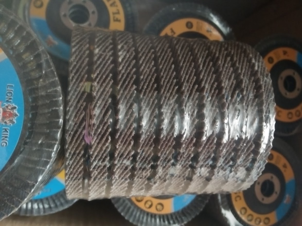 Bộ 10 nhám xếp đen cát 40