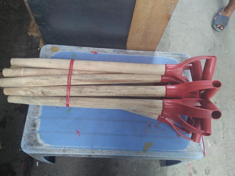 Combo 2 Cây Cán  xẻng làm vườn