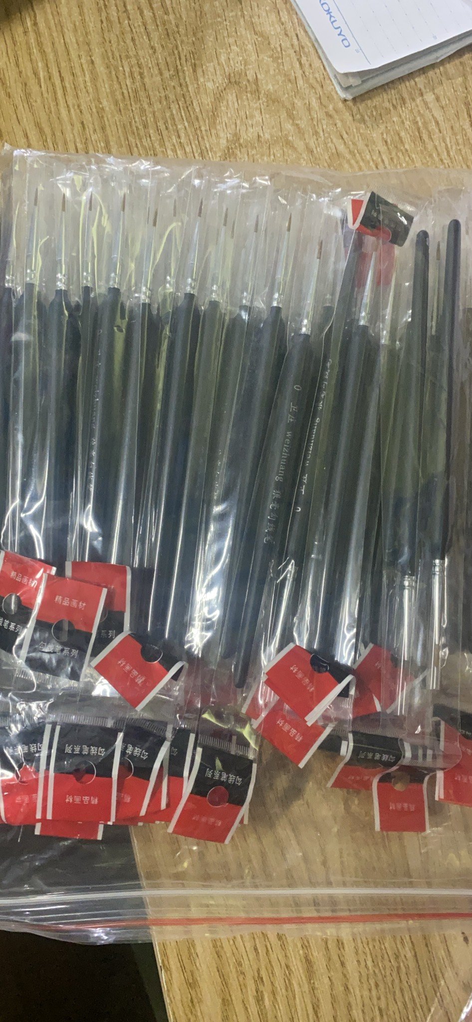 Bút tỉa đen béo rẻ