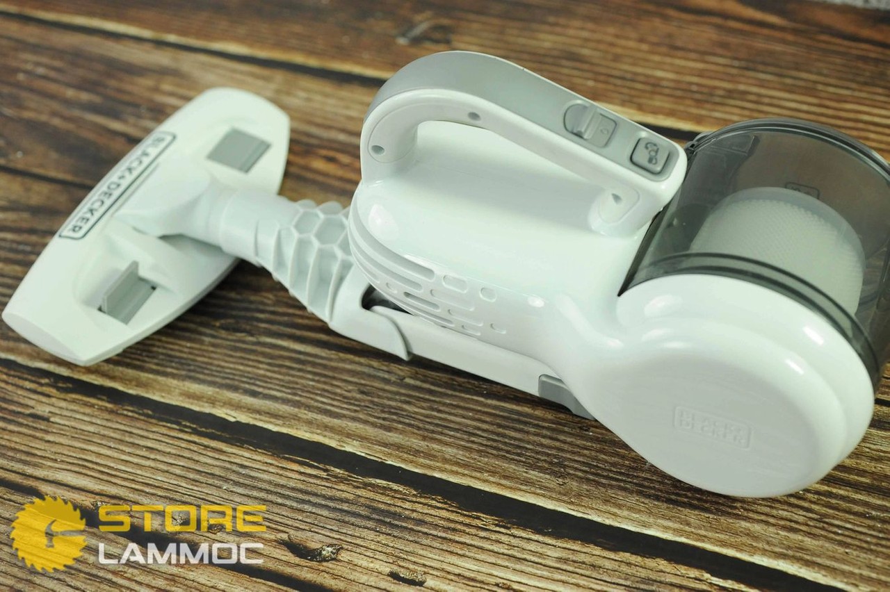 Máy hút bụi dùng pin Black&Decker PV1820LF-B1