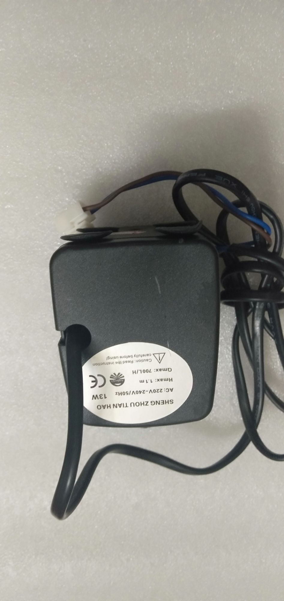 bơm quạt điều hòa 13w