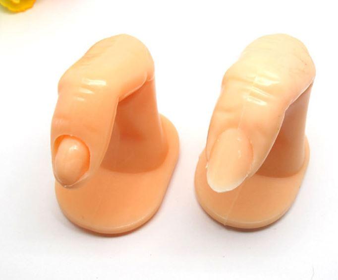 Ngón tay giả tập sơn móng cho học viên nail