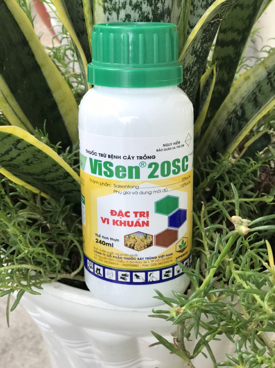VISEN VI KHUâN CHO CÂY TRỒNG 240ml