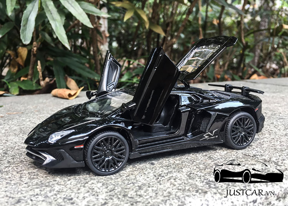 [HCM]Trang Trí Taplo Xe Hơi Mô Hình Lamborghini FERRARI Bugatti Civic Raptor Mercedes Lexus Nissan BMW Maserati CHEVROLET