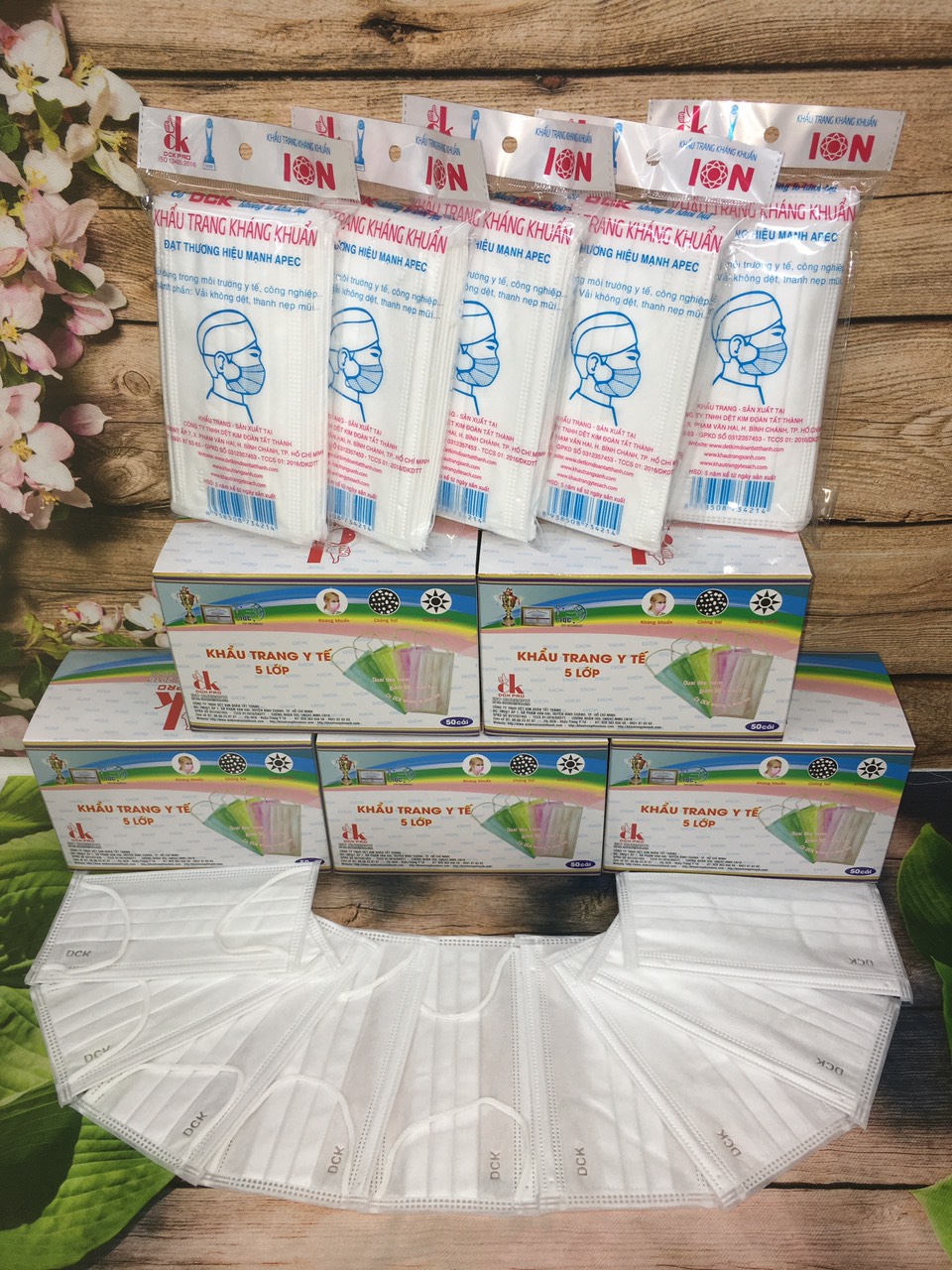 Khẩu Trang Y Tế Màu Trắng 5 Lớp