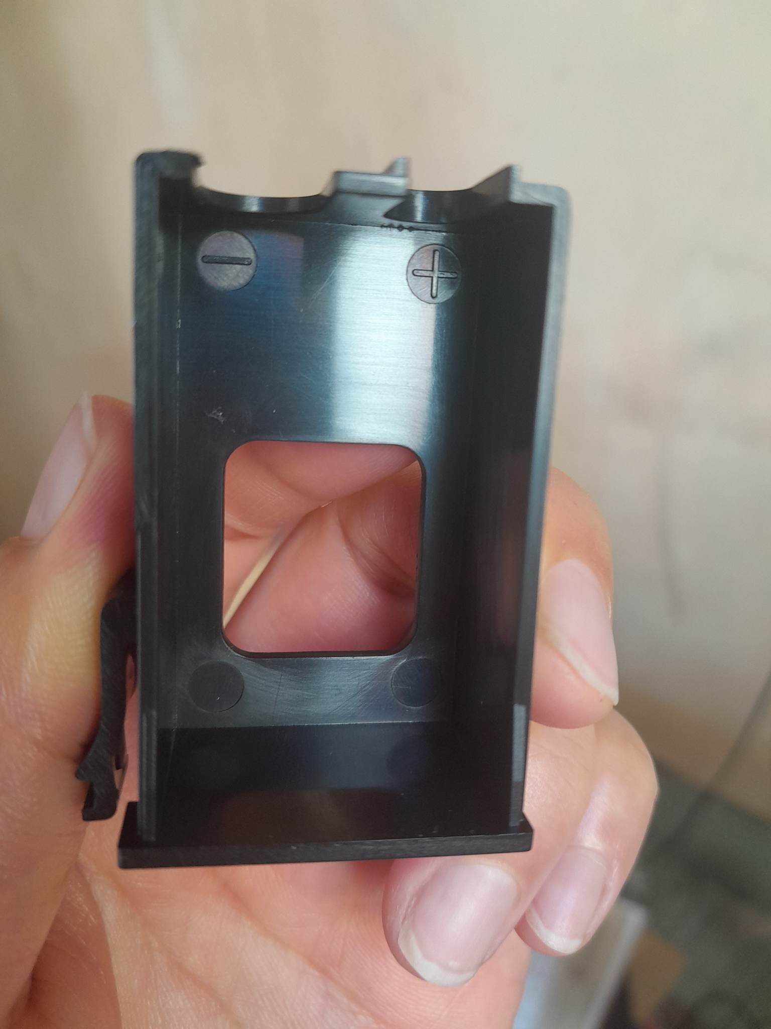Hộp đựng pin EQ guitar 9V