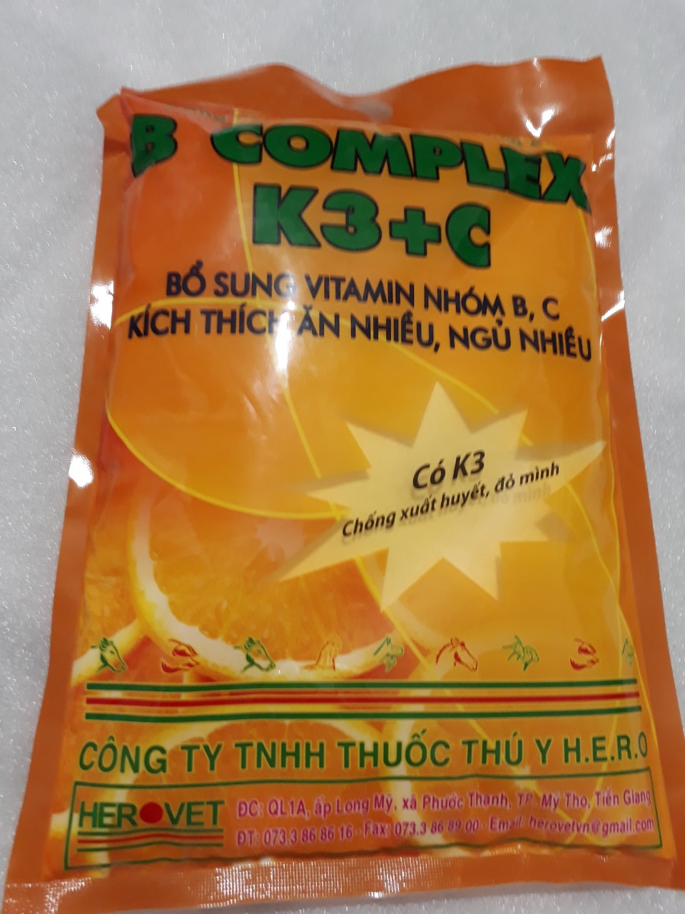 B COMPLEX K3+C 1KG CHUYÊN DÙNG CHO GÀ, VỊT, HEO.