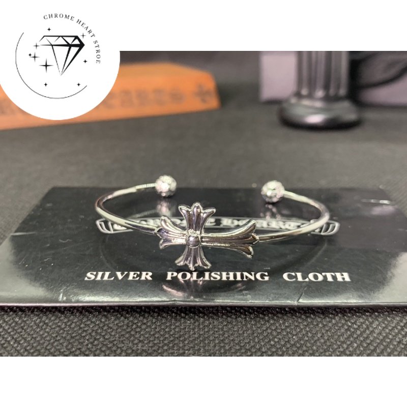 Vòng tay, cuff Chrome Heart bạc fullbox sang trọng