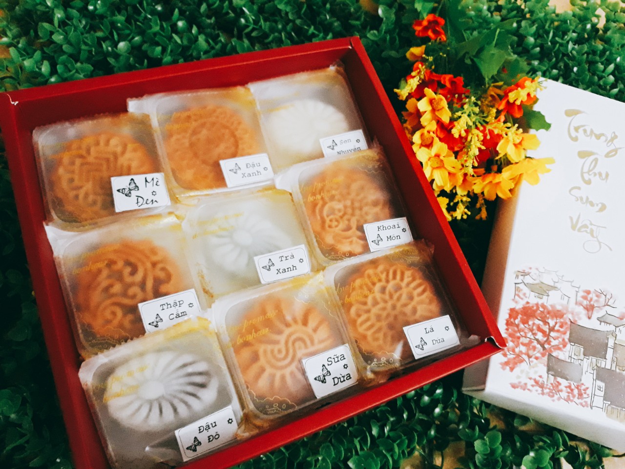 Khay trung thu đựng bánh set 100 khay 150g 200g
