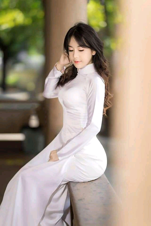 ÁO DÀI TRƠN TRUYỀN THỐNG PHI BÓNG TRẮNG LỤA PHƯỚC THỊNH CÓ CO DÃN. ÁO DÀI TRUYỀN THỐNG ÁO DÀI HỌC SINH