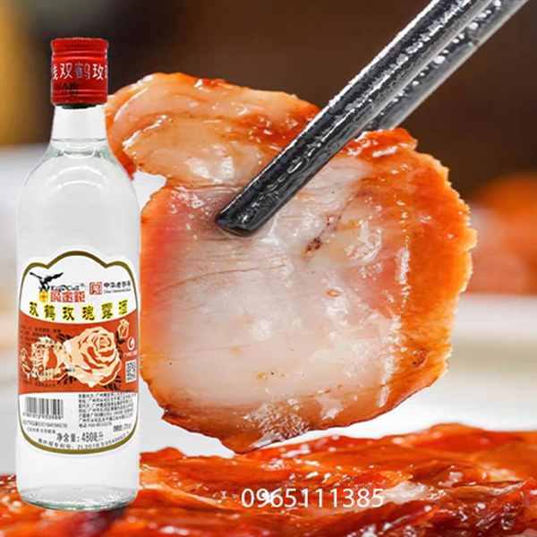 Gia vị R ượu Mai Quế Lộ 480ml