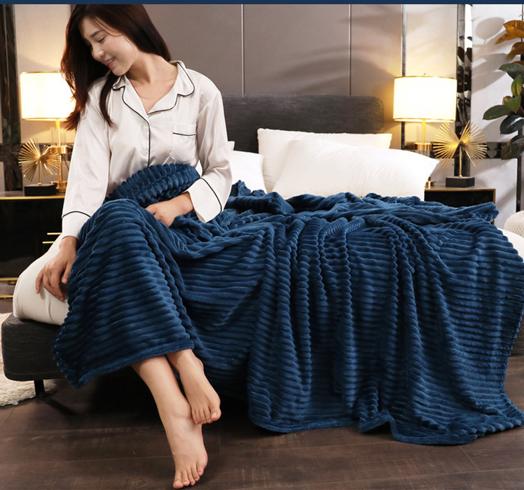 Chăn lông tuyết Muji xuất Nhật