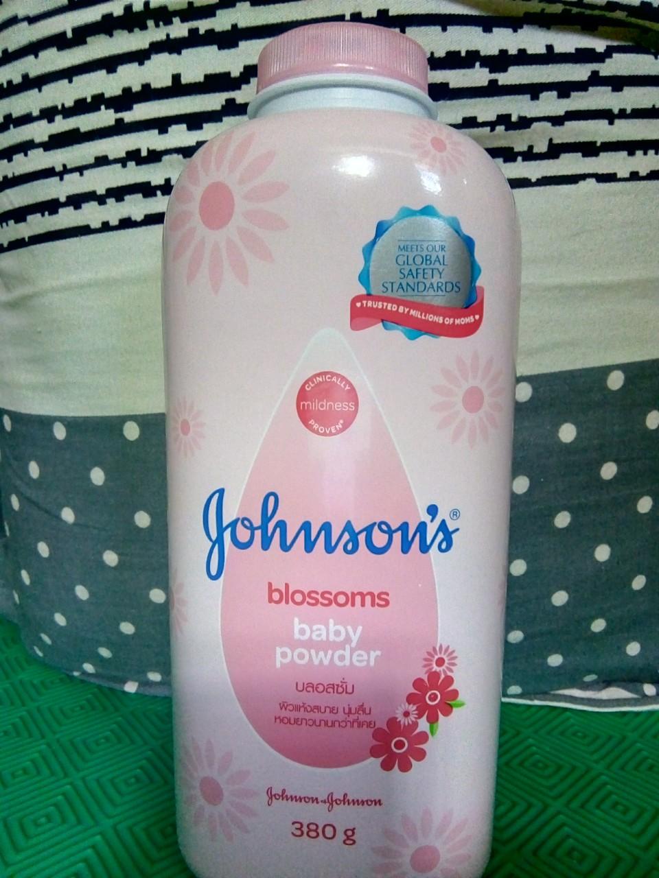 Phấn thơm em bé Johnson's Baby Thái Lan 380gr