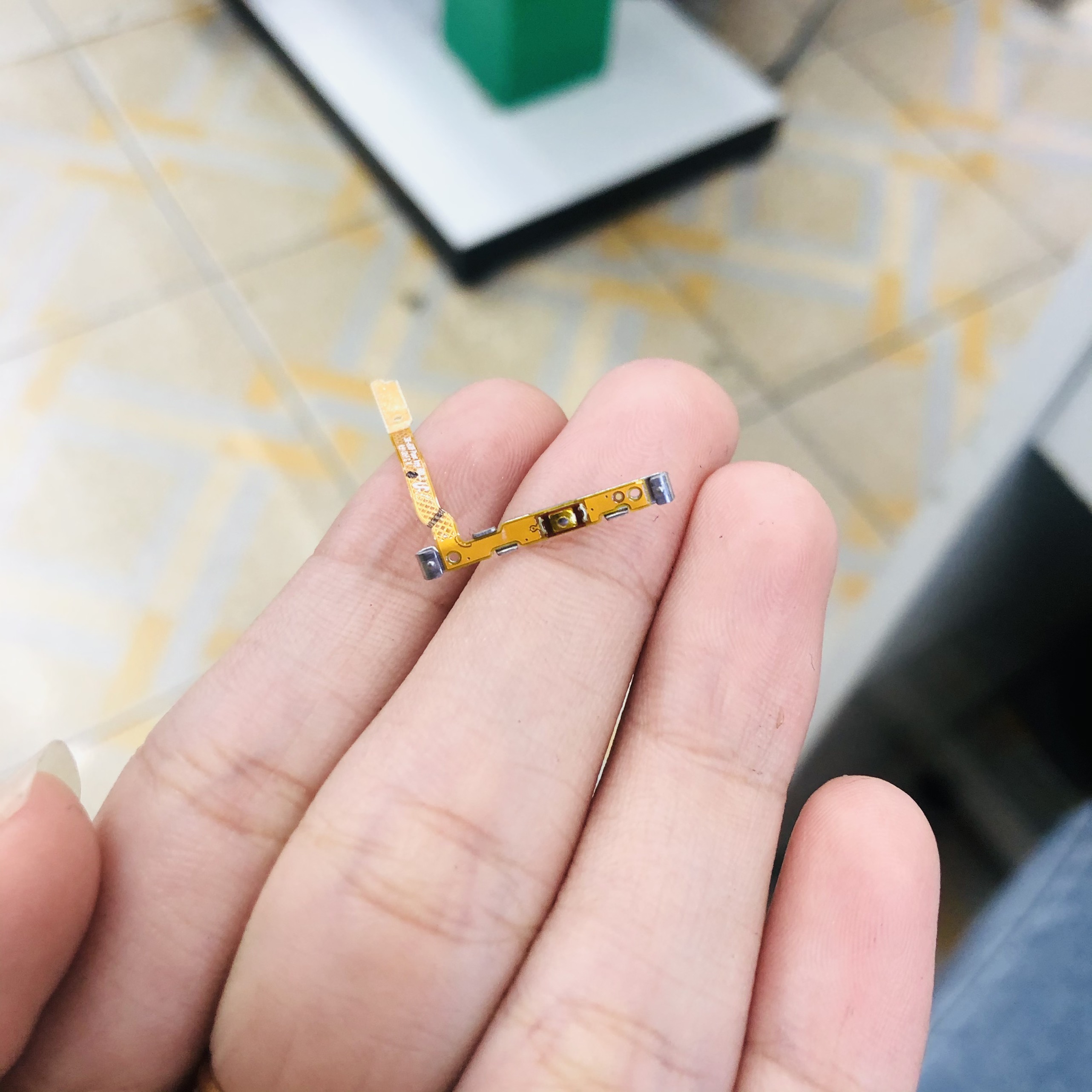 Dây nút nguồn Samsung J4 core / J410 zin bóc máy , bảo hành đổi trả