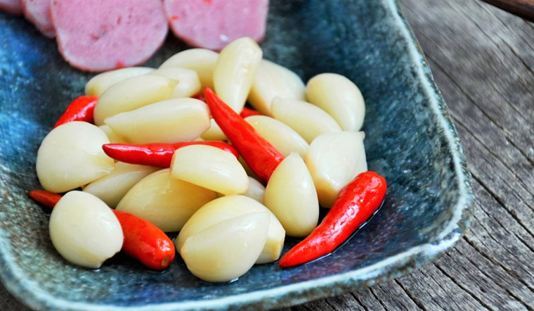 Tỏi cô đơn ngâm giấm hủ 500gr