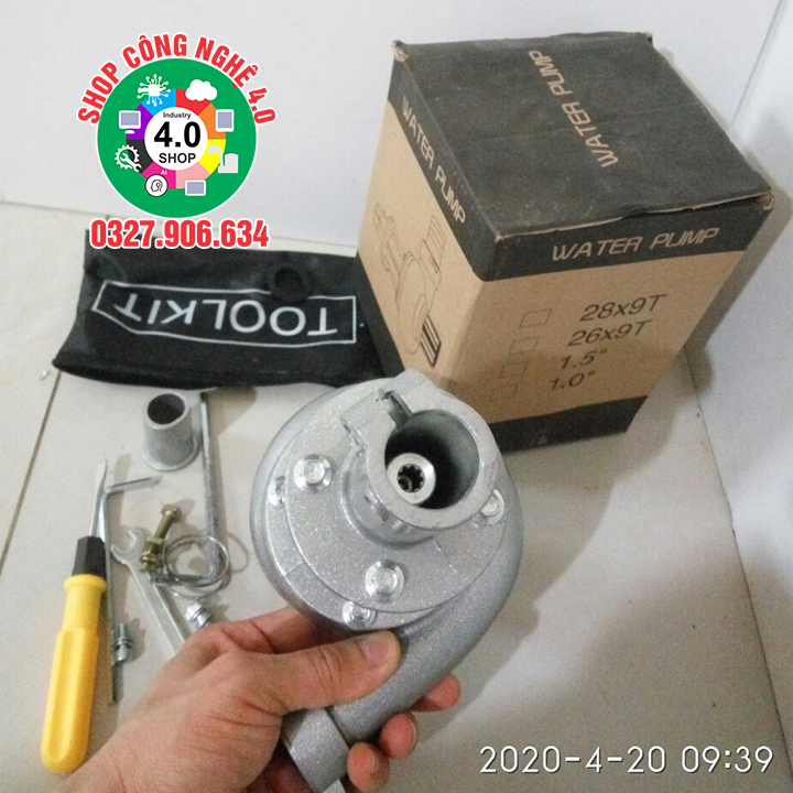 Đầu bơm gắn máy cắt cỏ