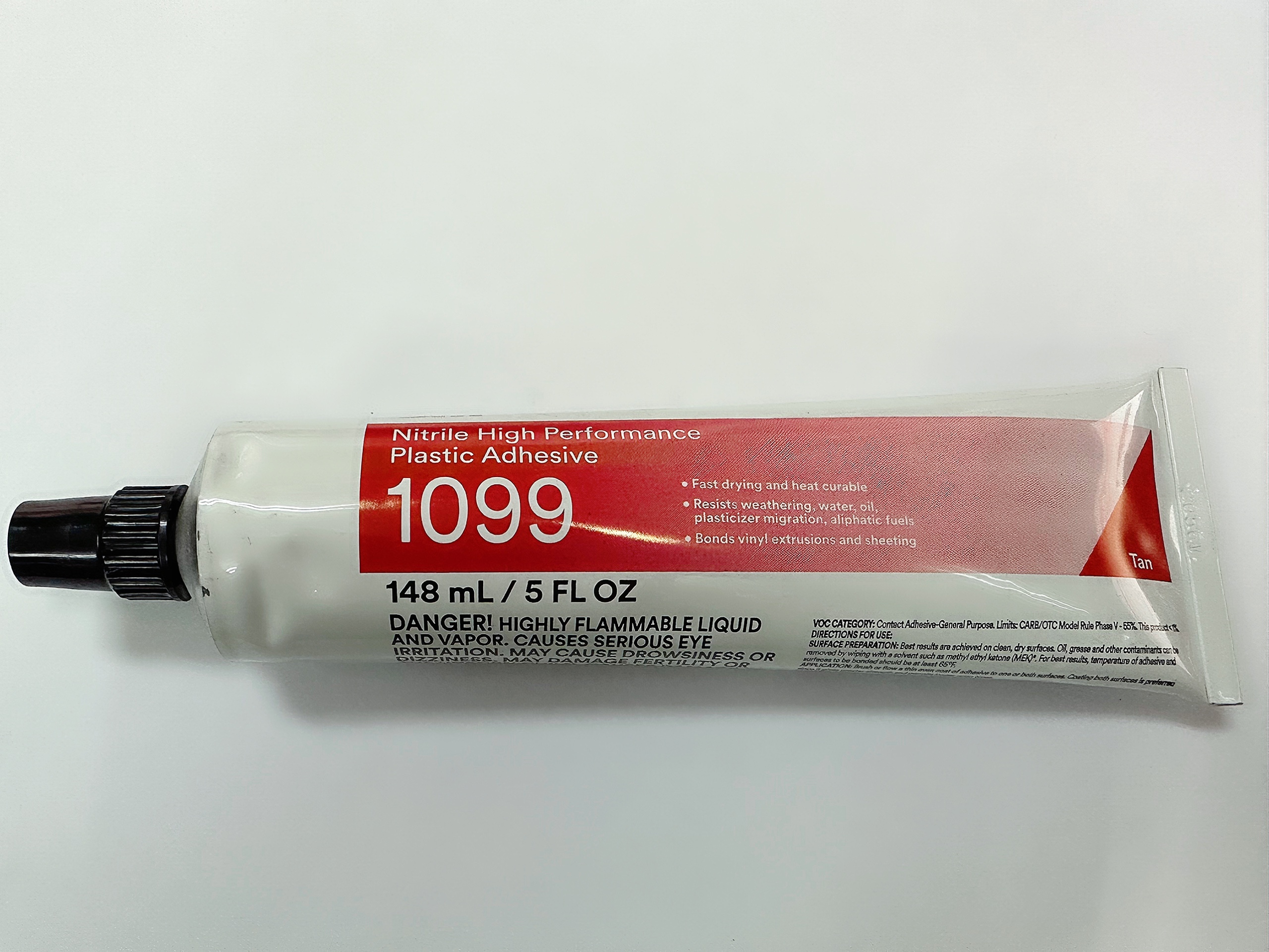 Keo dán nhựa 3M 1099 Nitrile High Performance Plastic Adhesive