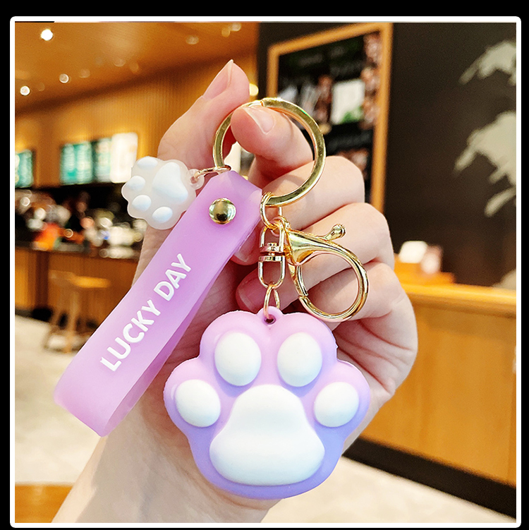 Móc khóa tay mèo siêu dễ thương