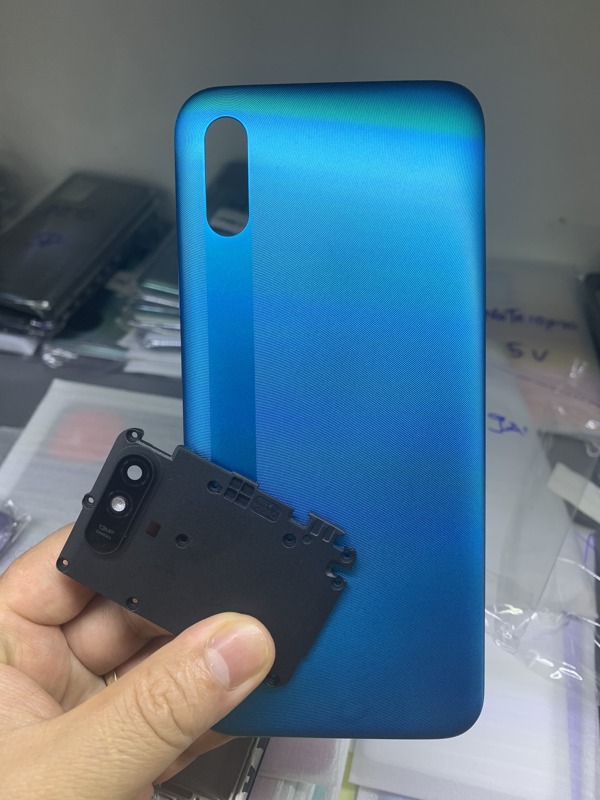 Khung xương, lưng vỏ, kính camera zin redmi 9A