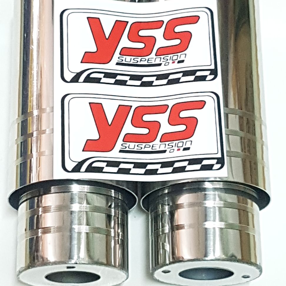 Chụp phuộc sau xe sirus.inox....