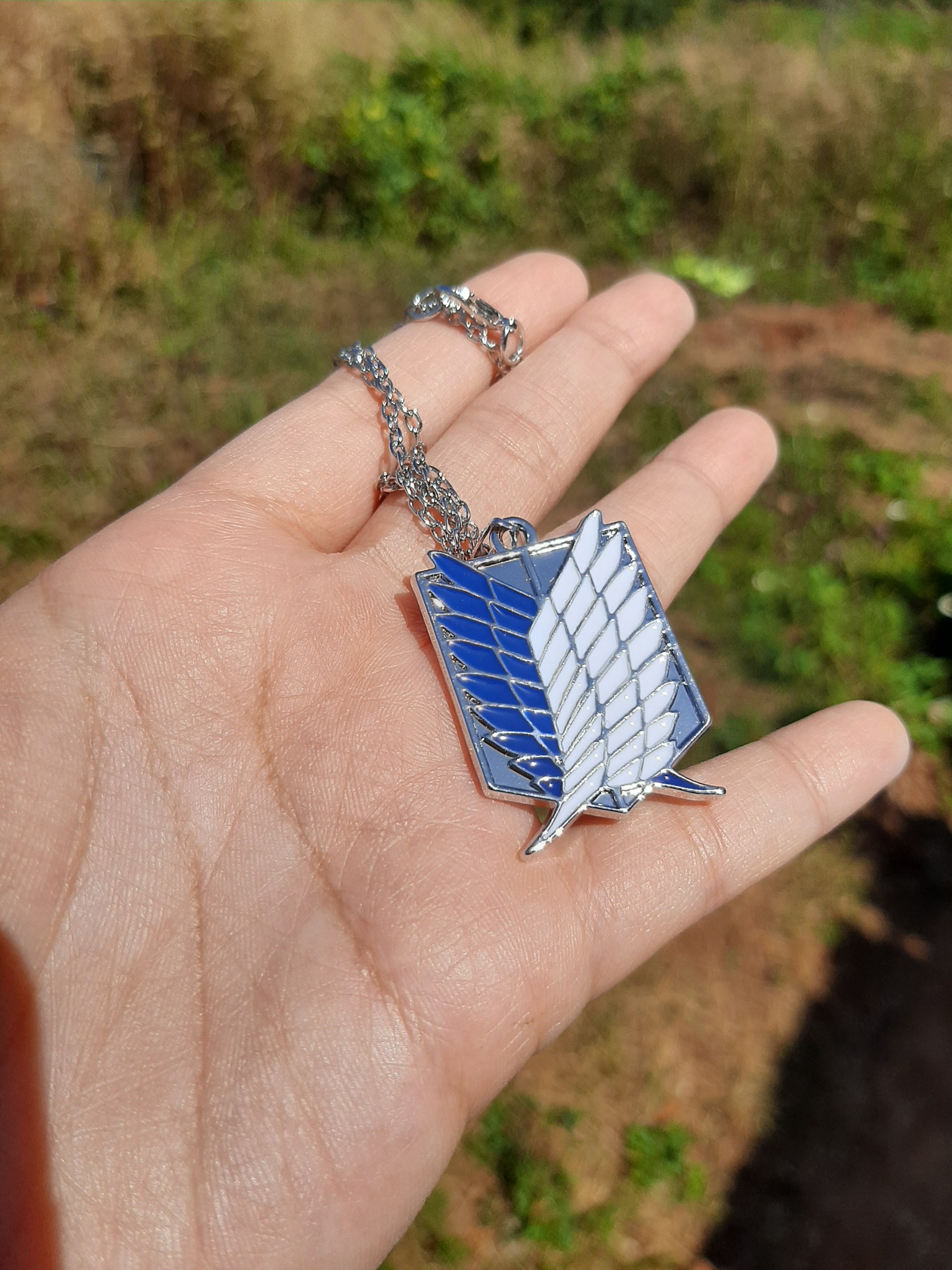 Dây chuyền Attack On Titan - AOT thường - Baystore