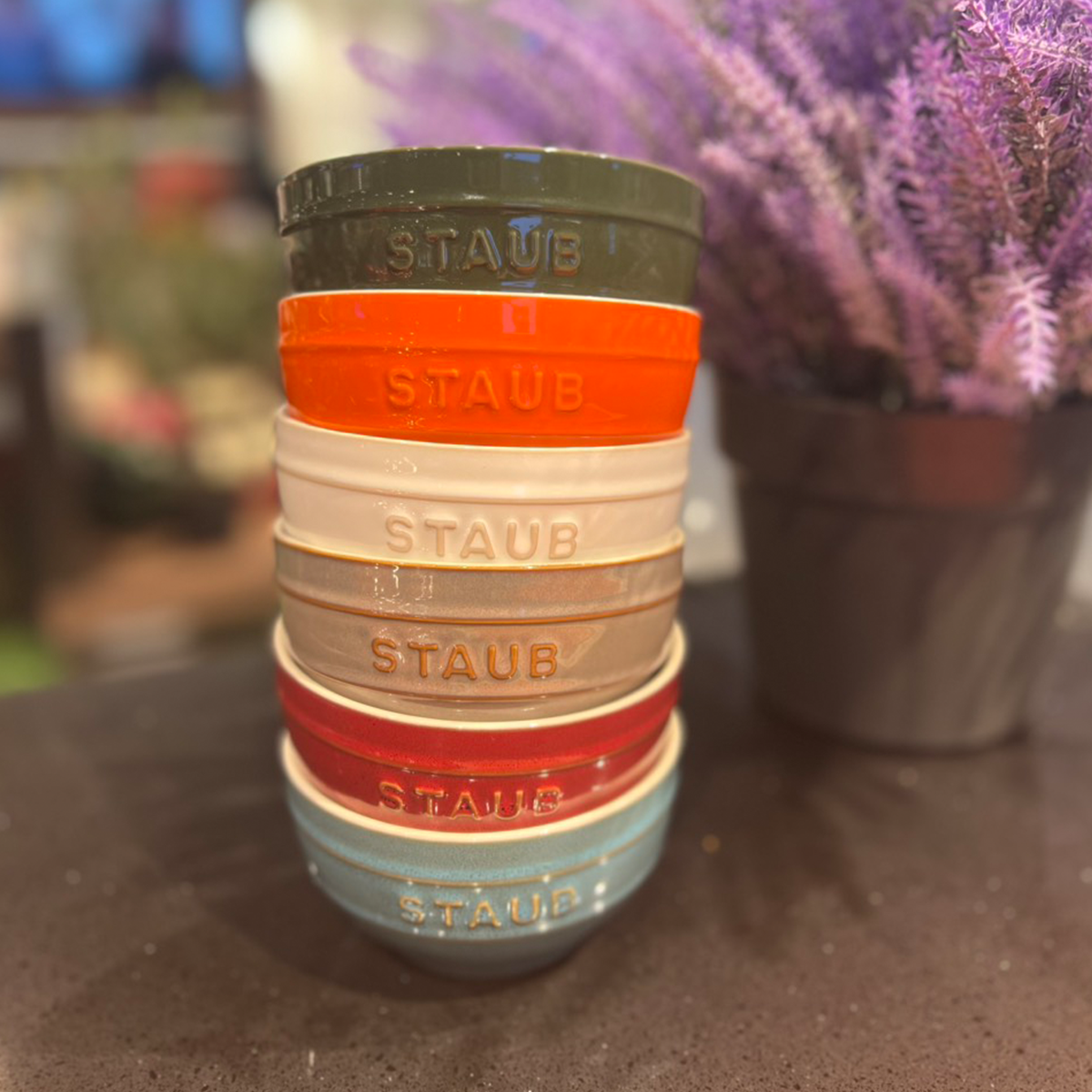 Bộ chén bát, đĩa, cốc, hũ gia vị gốm sứ STAUB Ceramic (Macaron/Rainbow) - bộ 6 món theo từng loại